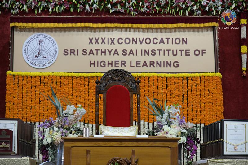 Glimpses of the 39th Convocation of Sri Sathya Sai Institute of Higher Learning | November 22, 2020...