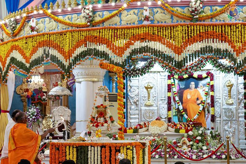 Glimpses of the morning proceedings of Maha Shivaratri 2022