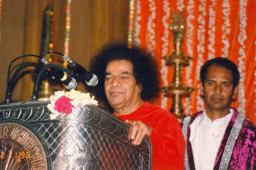 There is only One God, He is Omnipresent - Prof. A. V. Lakshminarasimham