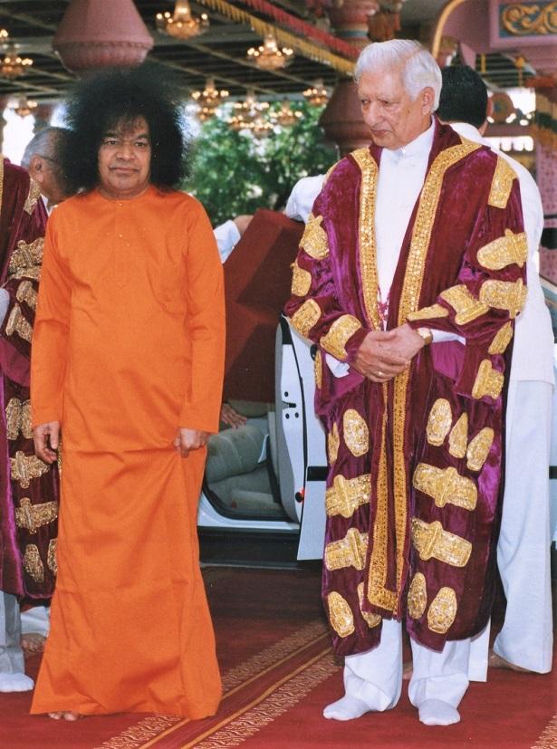 Sri Sathya Sai Mission For The Right World Order – By Maharaja Krishna Rasgotra, IFS (Retd.)
